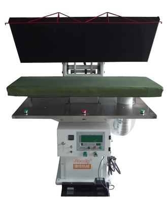 Pressa di stampaggio 0.4-0.6MPa dell'indumento ad alta pressione